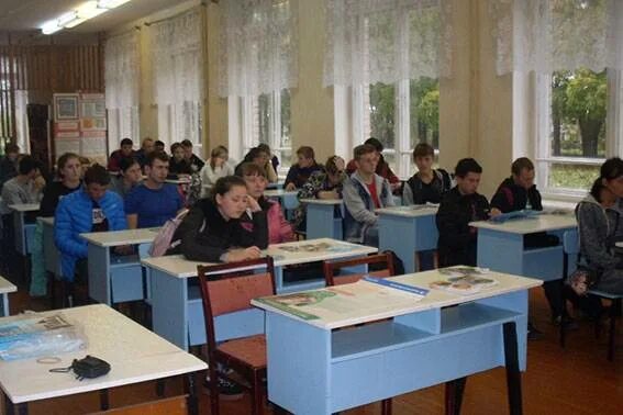 Калиновский техникум. Калиновский техникум фото. Джанкойский профессиональный техникум. Профессиональная училище в станице калиновской. Джанкойский техникум село калиновка.