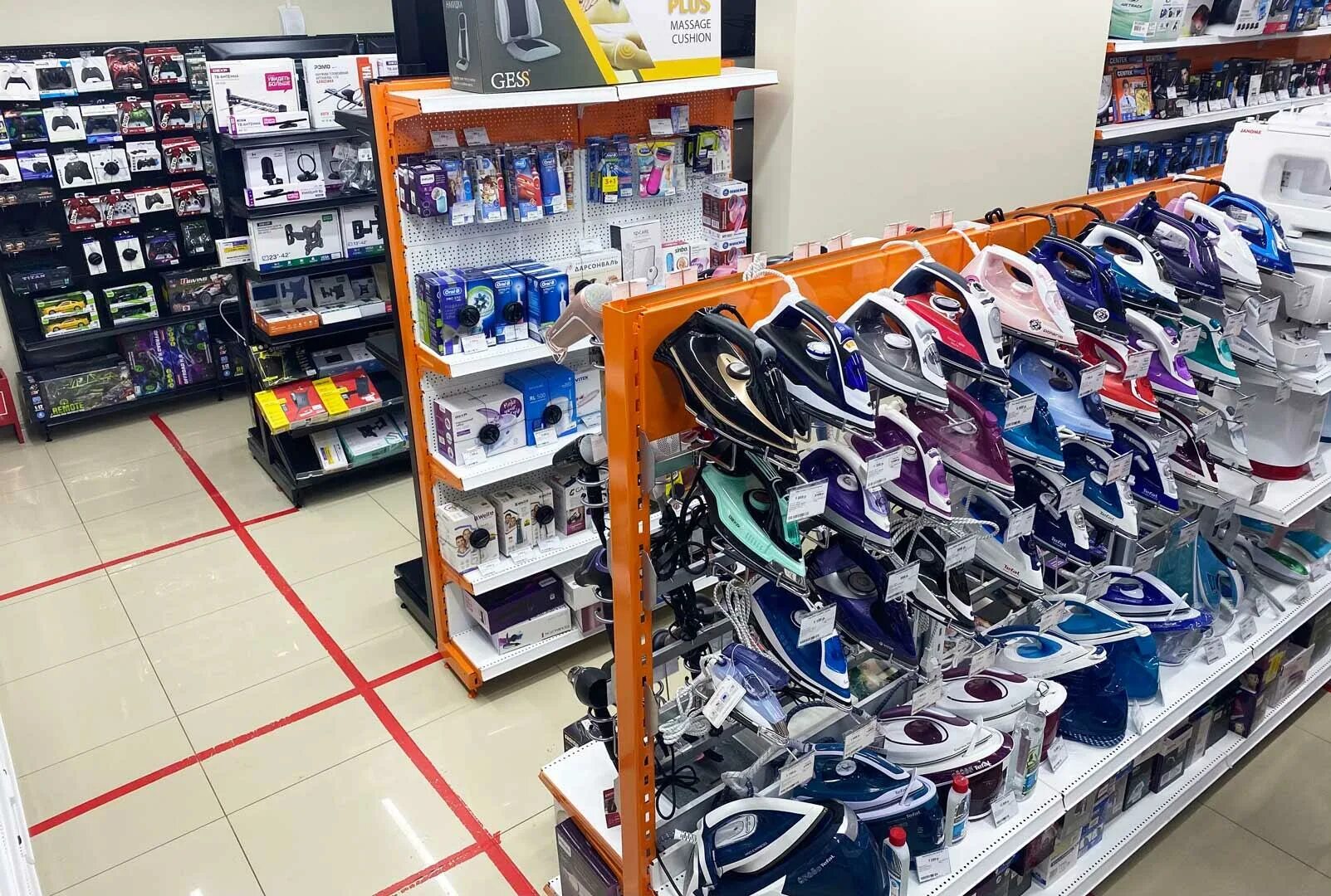 Онлайн магазины воронеж телефонов. Днс воронеж. Магазин телефонов воронеж. Торты на центральном рынке. Где в воронеже дешевую цену.