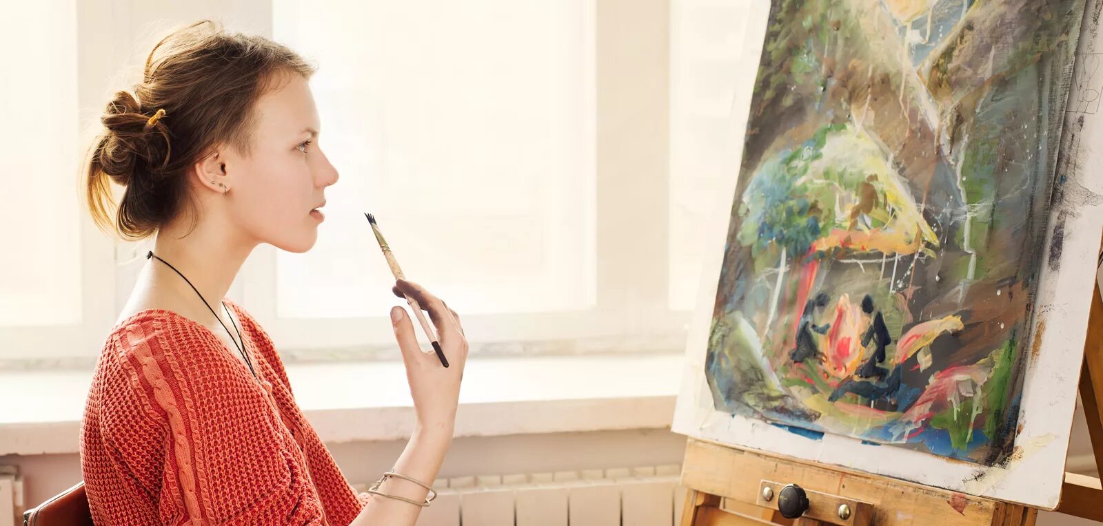 красивые художницы девушки. картинка девушка художник. красивые художницы девушки. девушка художник. девушка с мольбертом.