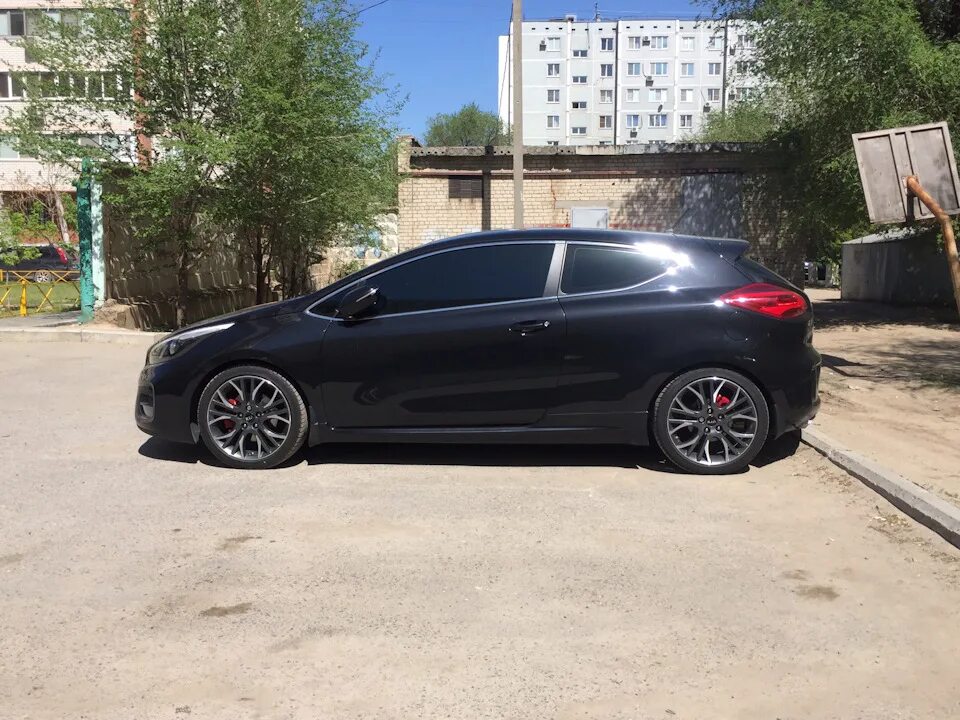 Сид 30. Kia Ceed занижение -30. Kia Ceed JD занижение -30. Kia Ceed -50 занижение. Занижение Kia Ceed JD.