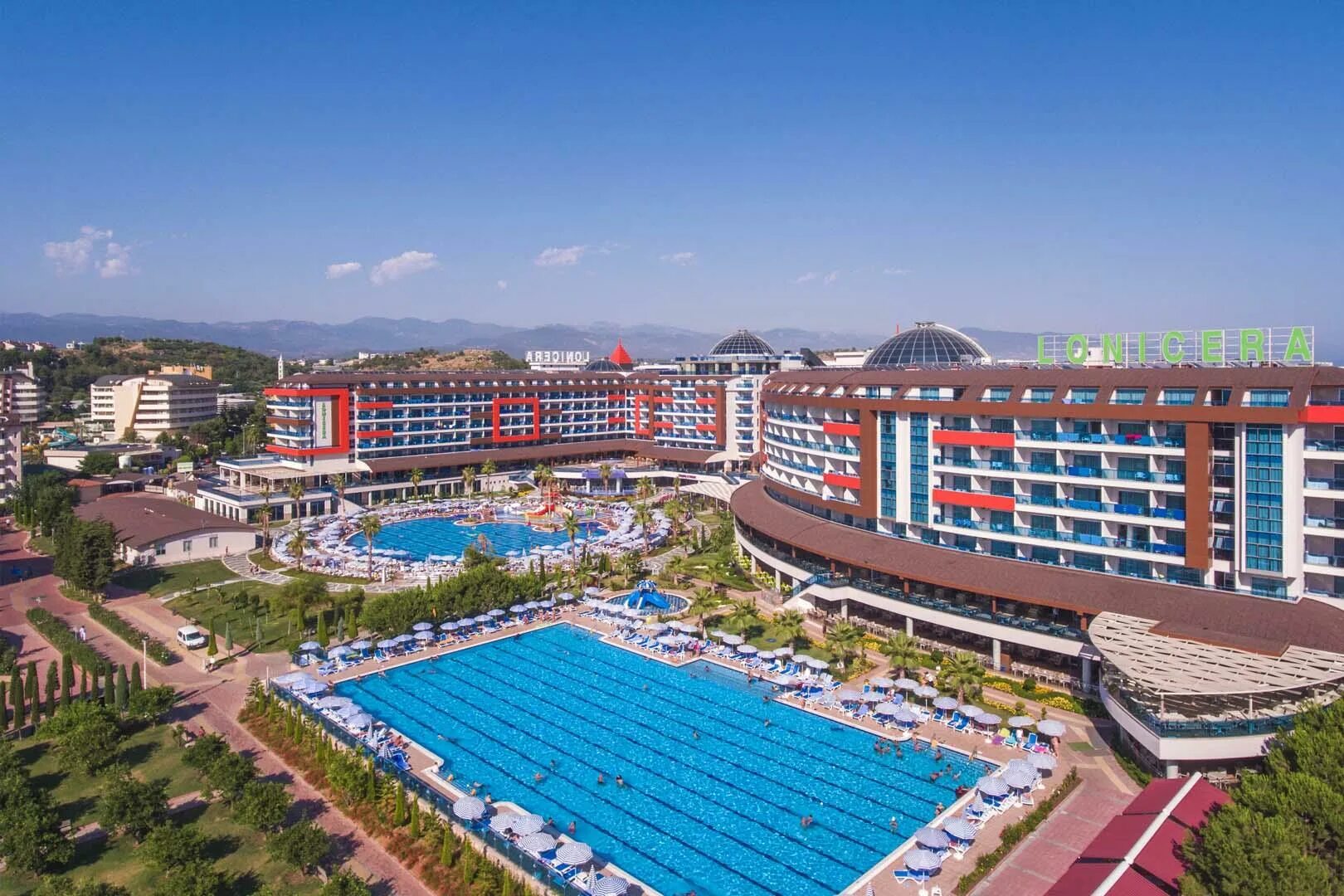 Отель Lonicera World Resort Spa 5. Отель в Алании лонисера Резорт. Турция отель Lonicera Resort Spa 5. Отель лонисера Резорт спа 5 Алания.