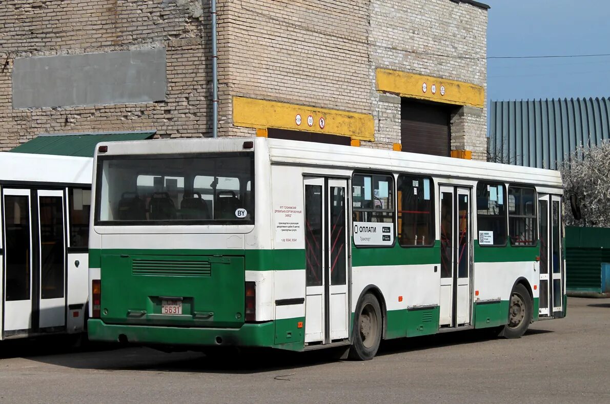 Новый автобус в слониме. Неман 5201. автобус неман 5201. неман 5201 витебск. неман 5201-030.