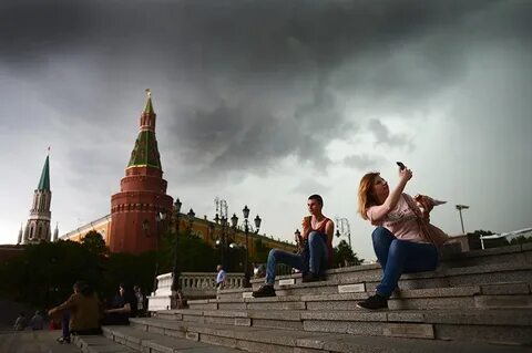 Приезжают в столицу