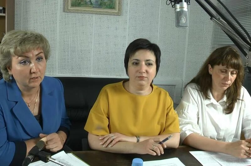 Налоговая город ногинск. График работы налоговой инспекции. Ногинский кардолентный завод. Ногинск ул климова 53. Налоговая город ногинск.