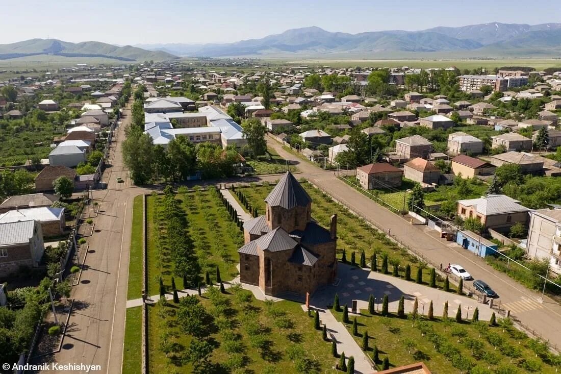 Погода в ташире армения. Ташир город в Армении. Армения Ташир Калинино. Город Ташир, Армения 20 - 21.. Армения город Ташир село Норашен.