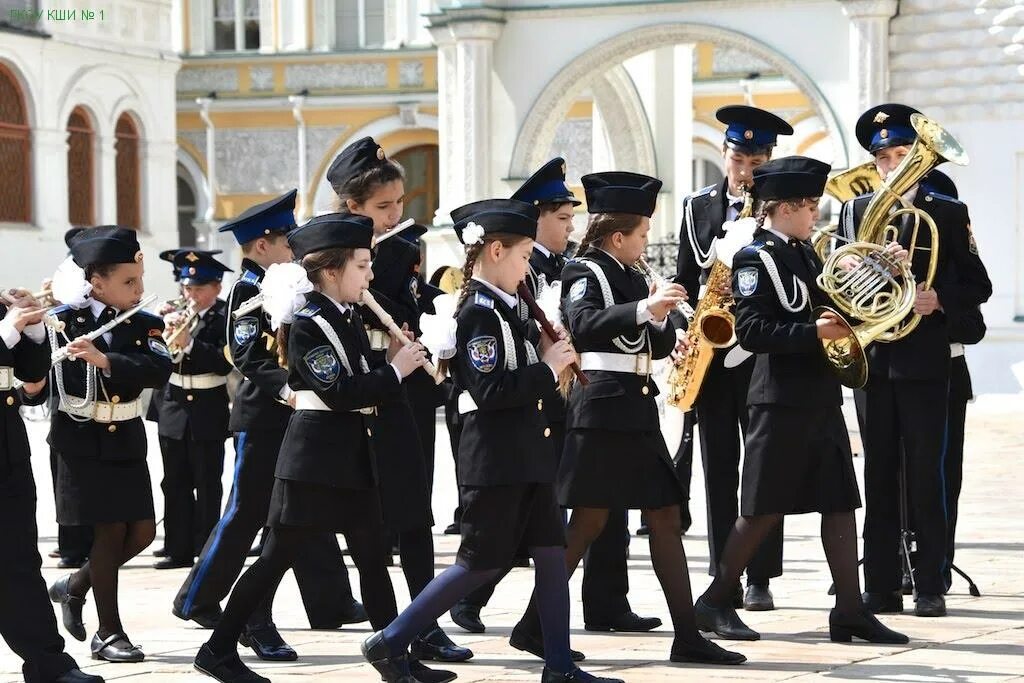 Первый московский кадетский корпус сайт. Навигацкая школа первого Московского кадетского корпуса. Первый Московский кадетский корпус государственных воспитанниц. Кадет (воспитанник кадетского корпуса). Кадетский корпус в Царском селе.