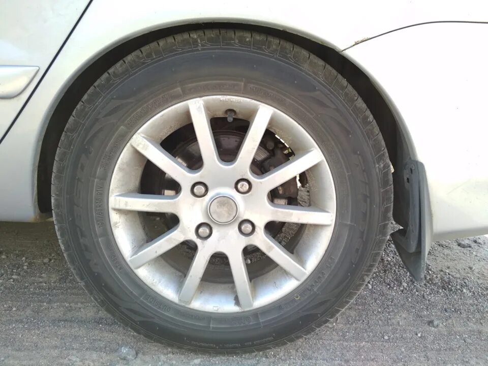 Lancer 9 205 50 r16. 205/65 r15 на лансер 9. Лансер 9 на литье. Лансер 9 на резине 205 65 15. Резина лансер 9.