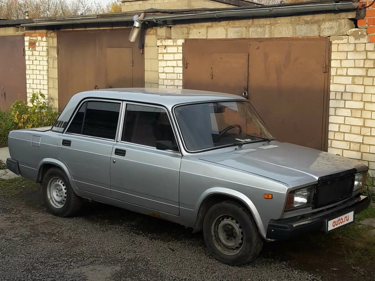 Ваз-2107 2010 2011. Ваз 2107 серебристый металлик. Мотор 2107 инжектор. Ваз 2107 1982-2012. 2107 2010 год инжектор.