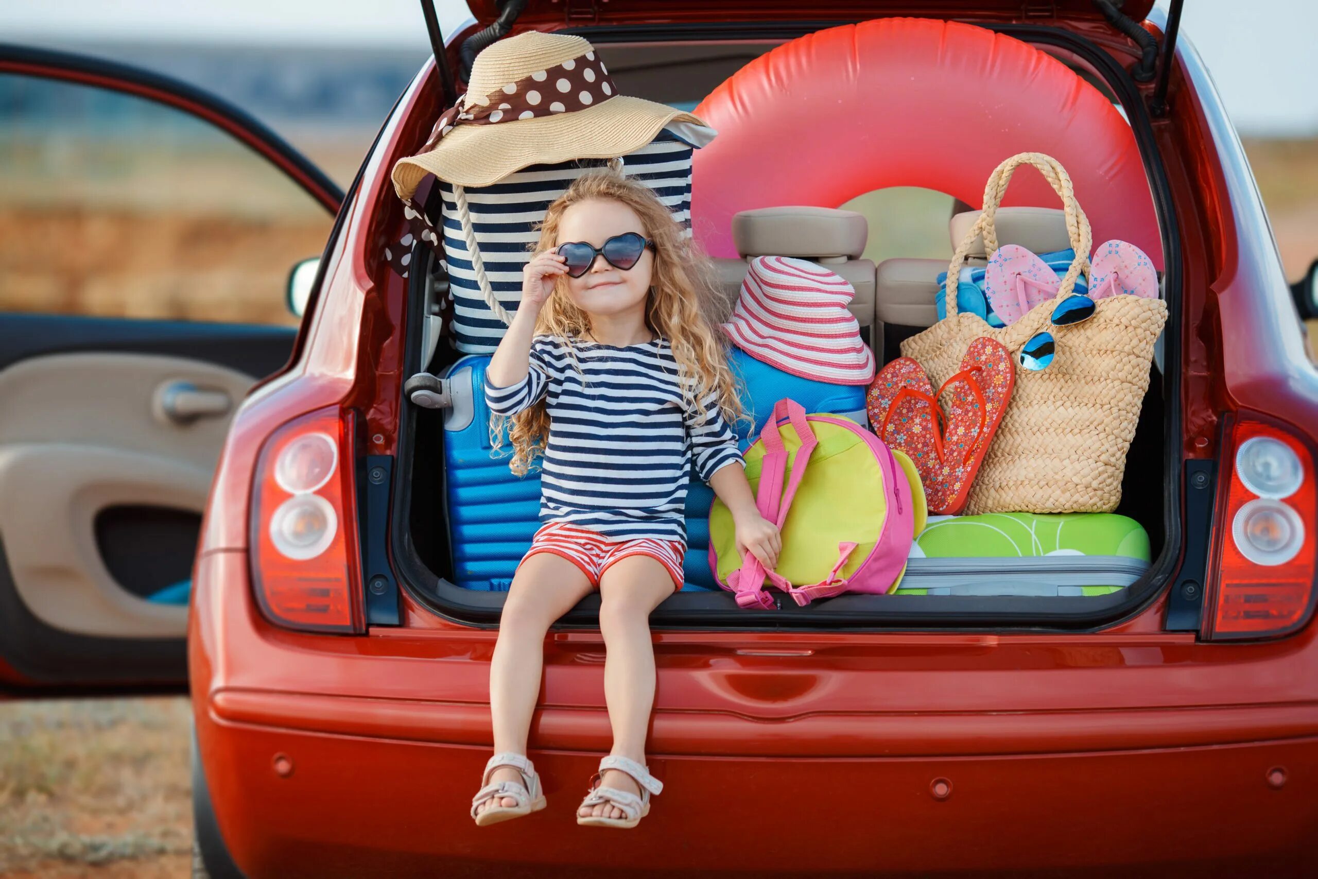 Путешествие с детьми. Путешествие на машине. Путешествие с ребенком на автомобиле. Вещи для путешествий на машине.