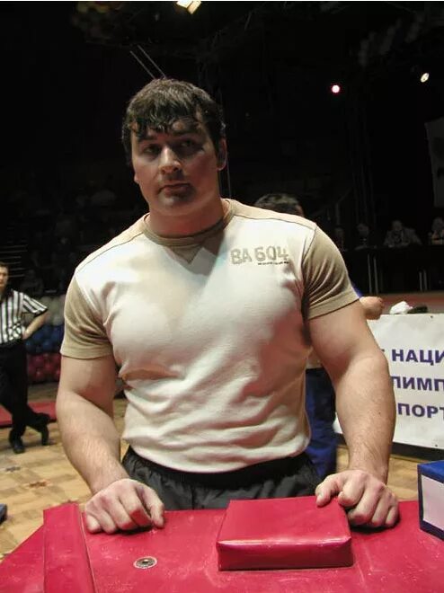 Лалетин армрестлинг. Мастер спорта по армрестлингу в россии. Акимбо 69 чемпион мира по армрестлингу. Александр кузьмин армрестлинг. Мастер спорта по армрестлингу.
