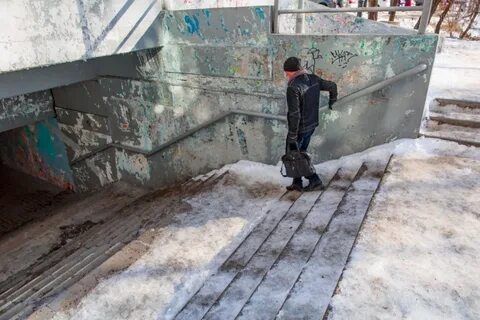 Выберите опасность соответствующую источнику опасности обледеневшая лестница