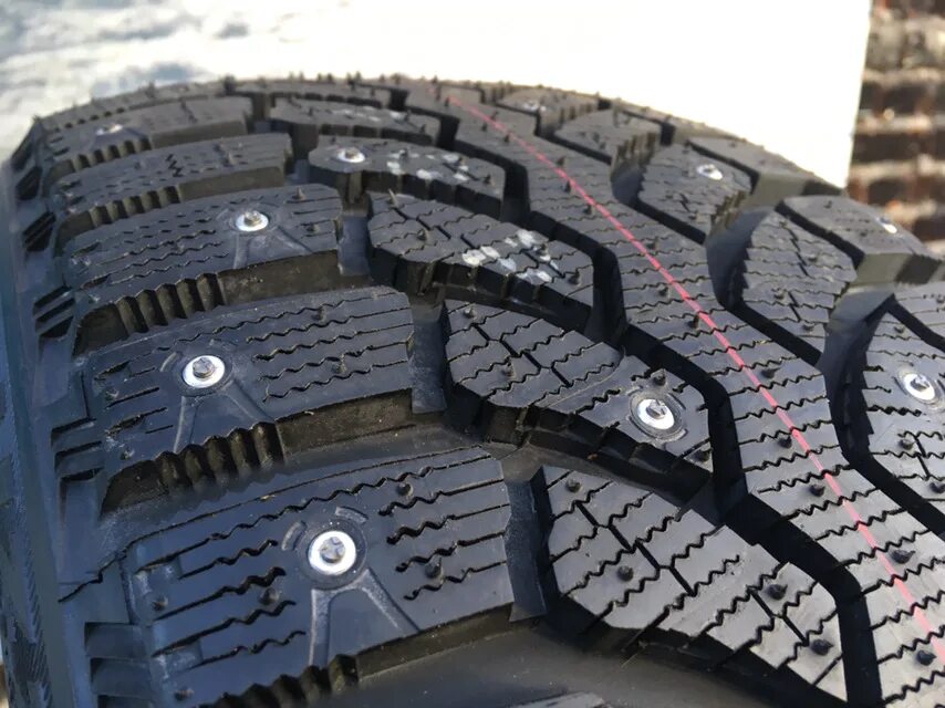 Bridgestone Blizzak Spike-01. Bridgestone Blizzak Spike-01 235/50r18. Bridgestone Blizzak Spike-02 225/55 r17 101t XL. Близак Спайк 01.