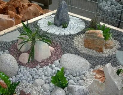 Декоративная галька из пластика для двора