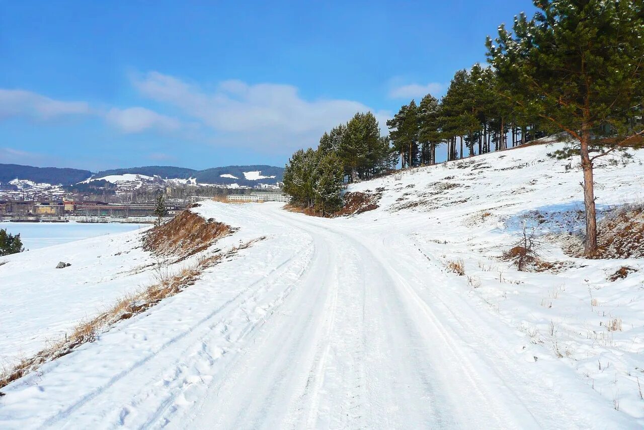 Снег в Белорецке. Белорецк зимой. Белорецк зимой фото.