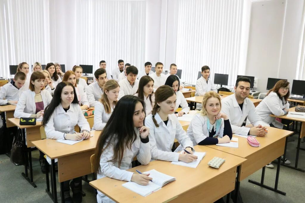 Сайт медицинского университета москва. Воронеж медицинский институт ВГУ. ВГУ Воронеж фарм Факультет. Фармацевтический Факультет БГМУ, Уфа. ВГУ медицинские факультеты.