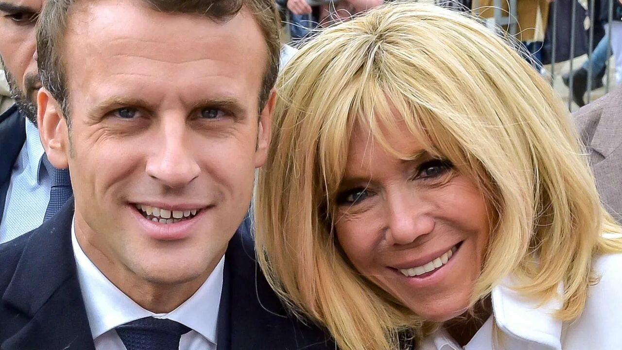 01/10 Fête des Grands-Pères. #emmanuelmacron #brigittemacron #macron First lady,