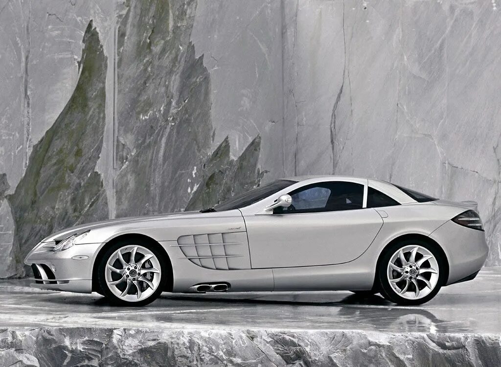 Mercedes-benz slr mclaren. Кадиллак макларен мерседес и порше. Mercedes slr mclaren 722. Мерседес слр макларен. Mercedes-benz slr hamann volcano.