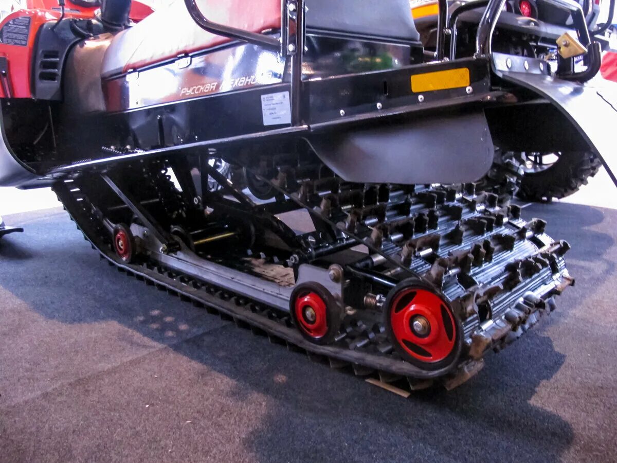 тайга варяг 550 гусеница. ходовая тайга варяг 550. гусеница лгк 143000 beaver wt. гусеница снегохода тайга 500 грунтозацеп 500мм. тайга варяг 550 гусеница.