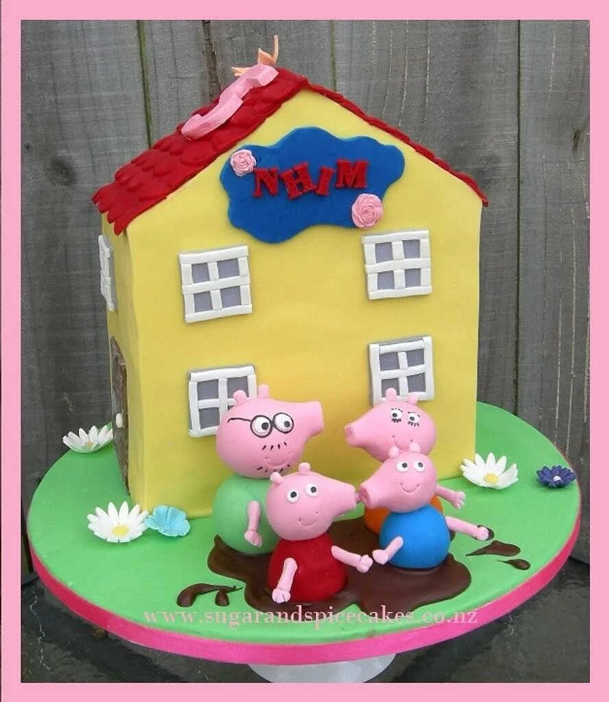 Пеппа Пиг Хаус. Дом свинки Пеппы. Дом и семья свинки Пеппы. Дом свинки Пеппы рядом с домом. Семья пеппы возле дома