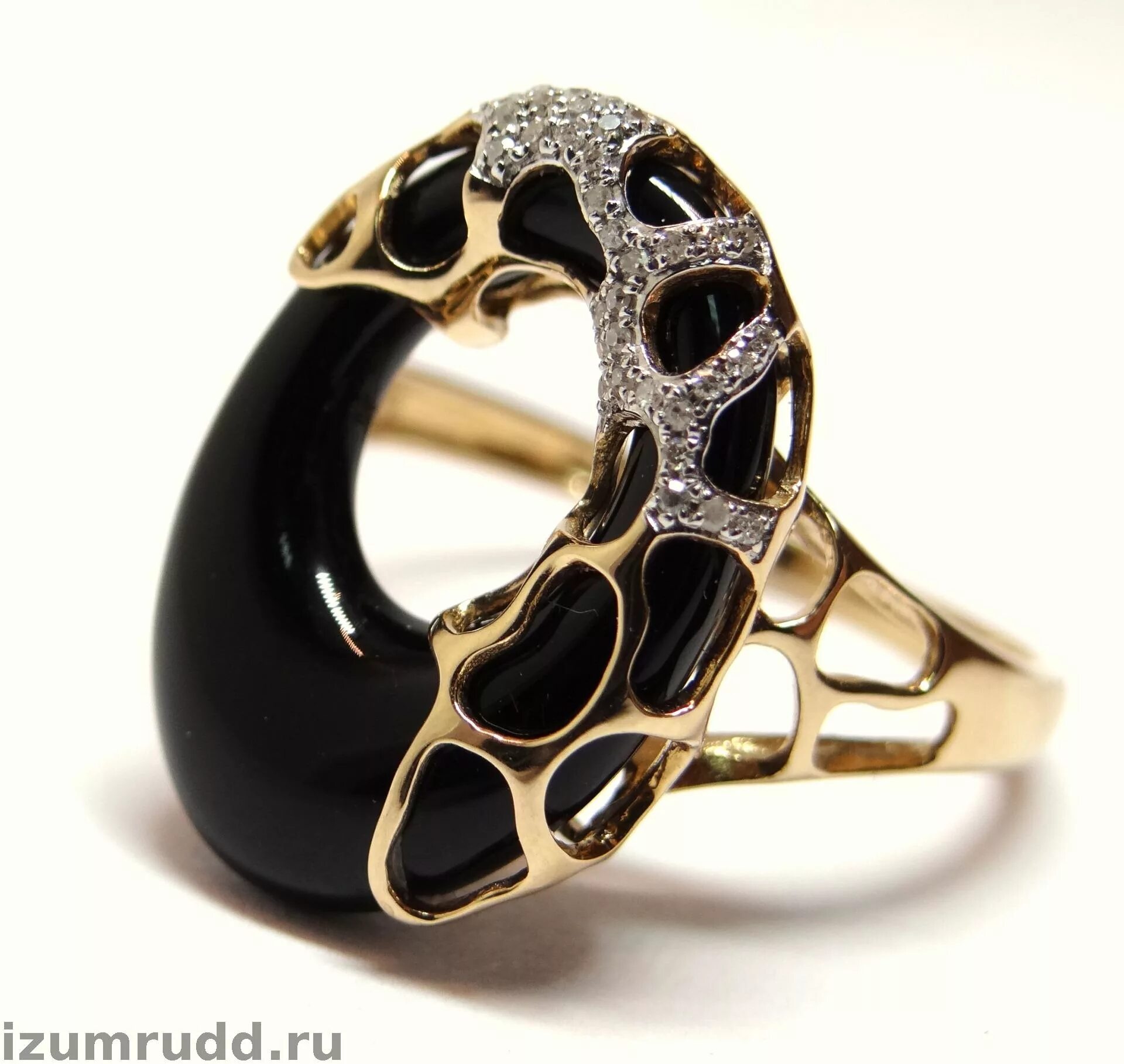 кольцо из черного оникса. серебряное кольцо с ониксом женское. перстень с ониксом. кольцо с ониксом женское золотое. золотое кольцо с ониксом женское "магнат".
