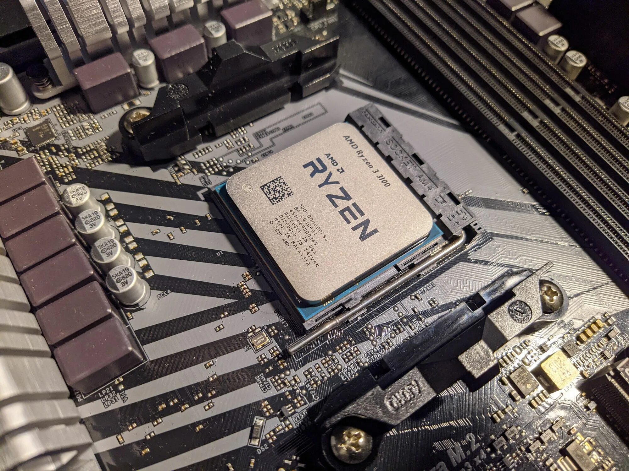 Ryzen 3 3100 4 core. Ryzen 3 3100ge. амд райзен 3 3100. процессор амд райзен 9. княут 3 3100.