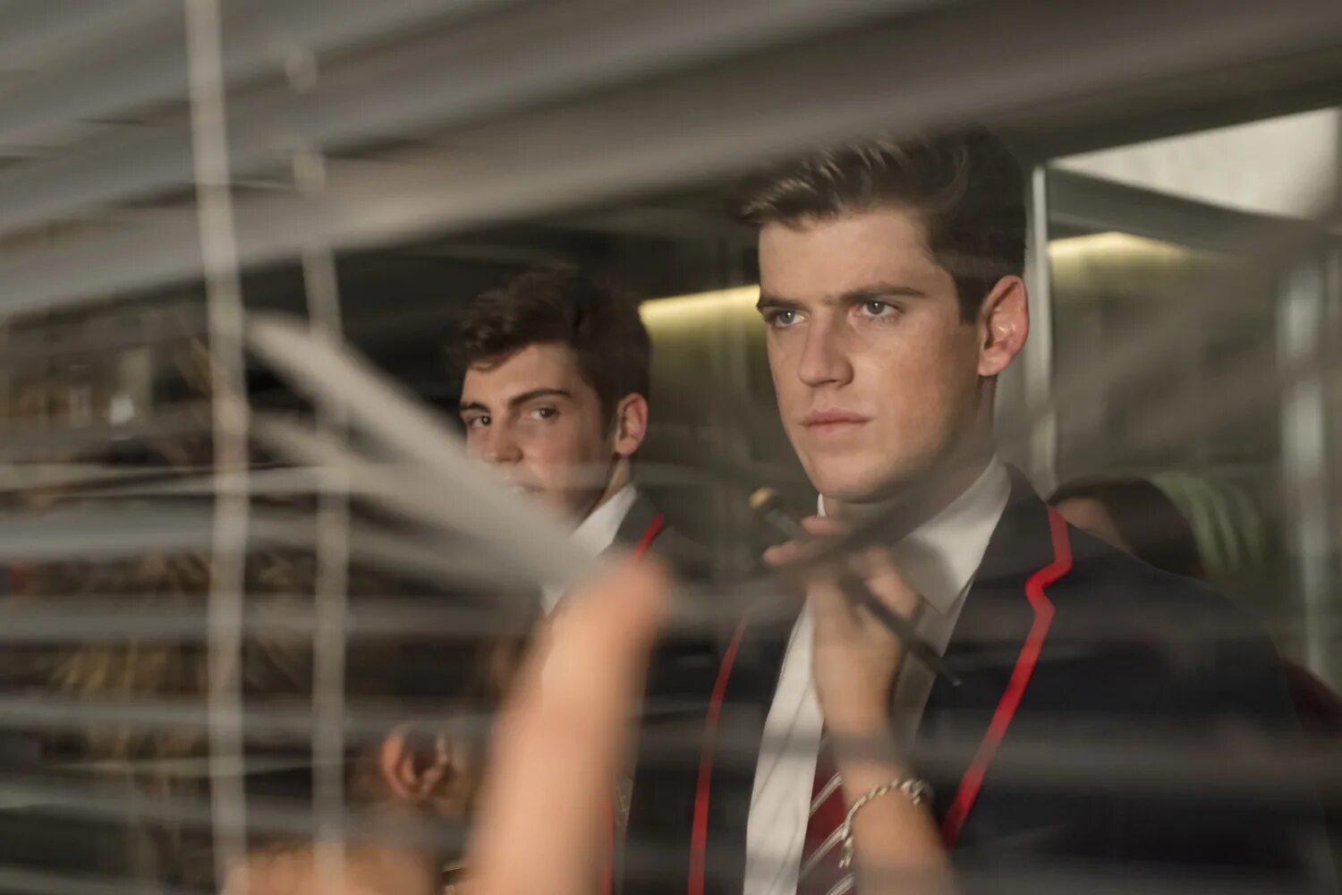 Элита сериал с 2018 г. Элита 4 сезон. Элита испанский сериал. Элита 4 сезон. Элита испанский сериал.