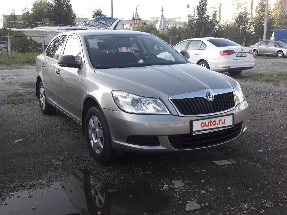 Купить шкоду в симферополе. Skoda Octavia a5 2010 года. Skoda Octavia a5 1,4 80 Рестайлинг.