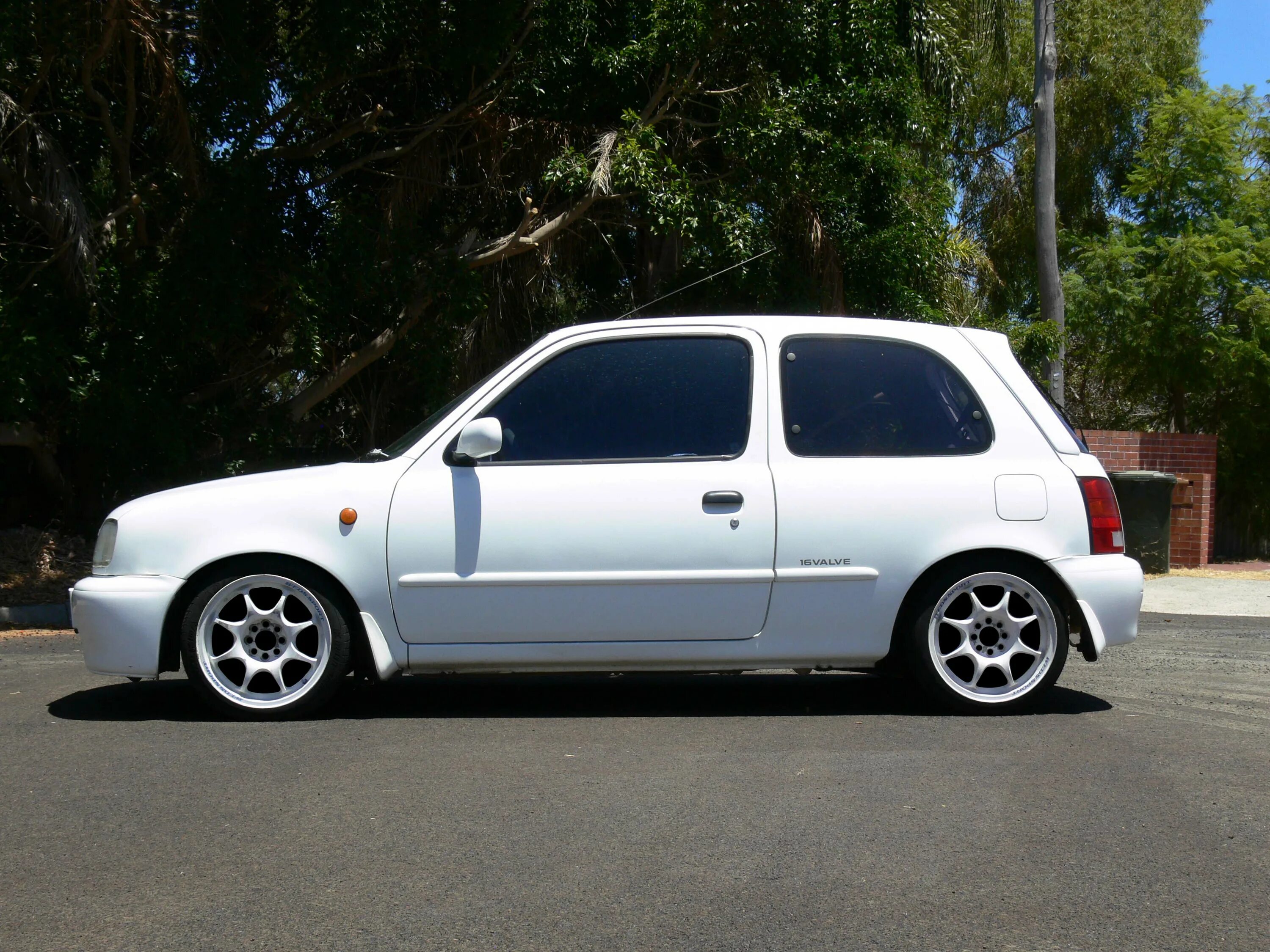 K xi. Nissan Micra k11. Nissan Micra k11 Sport. Nissan Micra k11 1995. Nissan Micra k11 r16.