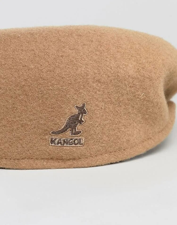 Kangol 504. Кангол 504 Wool. Кепка Kangol 504 Camel. Kangol 504 Wool на голове. Kangol Wool 504 звезды.