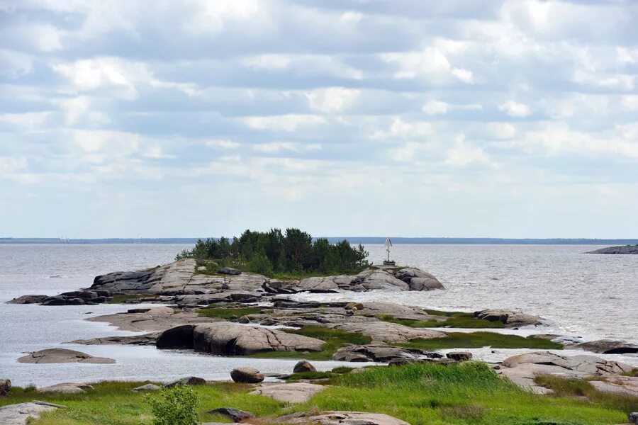 Новая онега. Онега город у белого моря. Архангельская область белое море Онежский район. Кий остров Онега. Город Онега природа Архангельская.