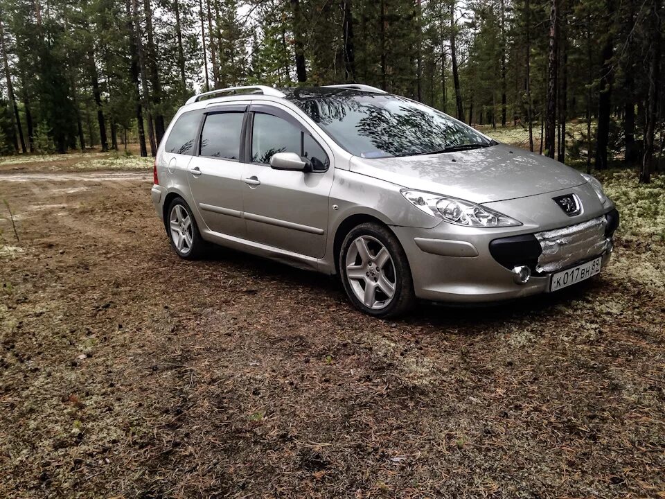 Peugeot 307 r18. Пежо 307 р17. Пежо 307 r18. Пежо 307 р17. Колесо пежо 307.