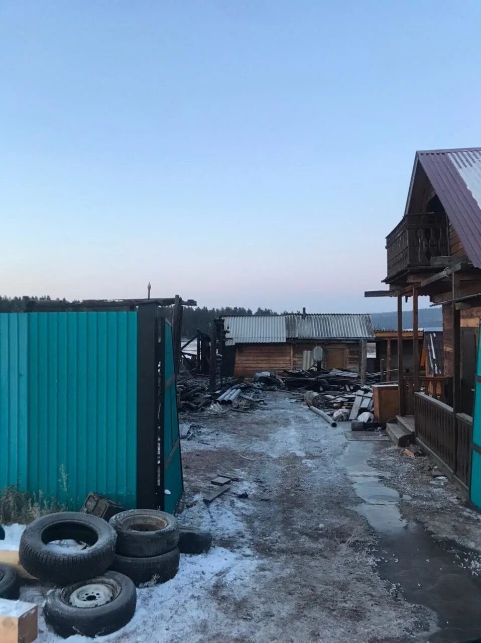 Село никольское челябинская область. Губернатор в деревне. Новости иркутск село никольск. Поселок никольск иркутская область. Погода никольск иркутский.