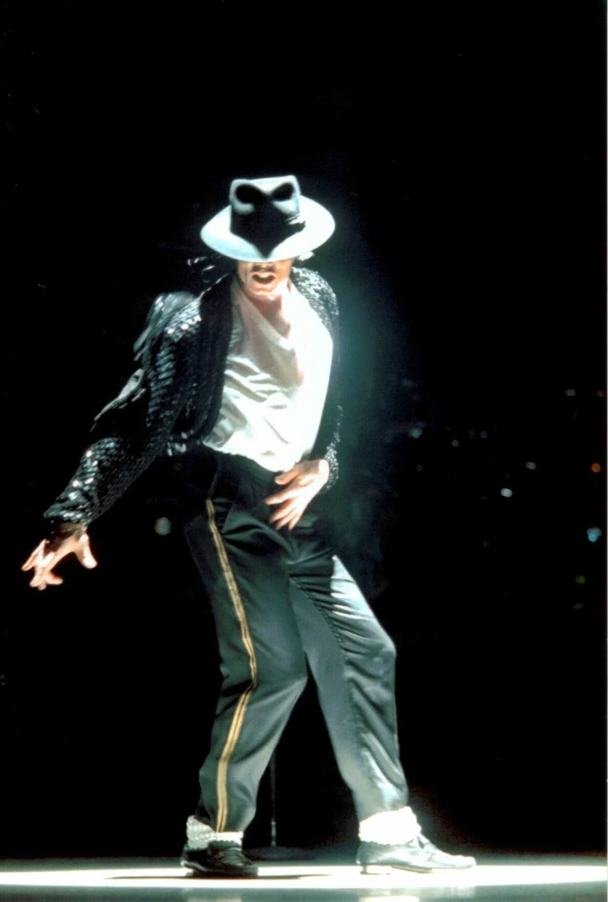 Michael jackson go. Michael jackson go