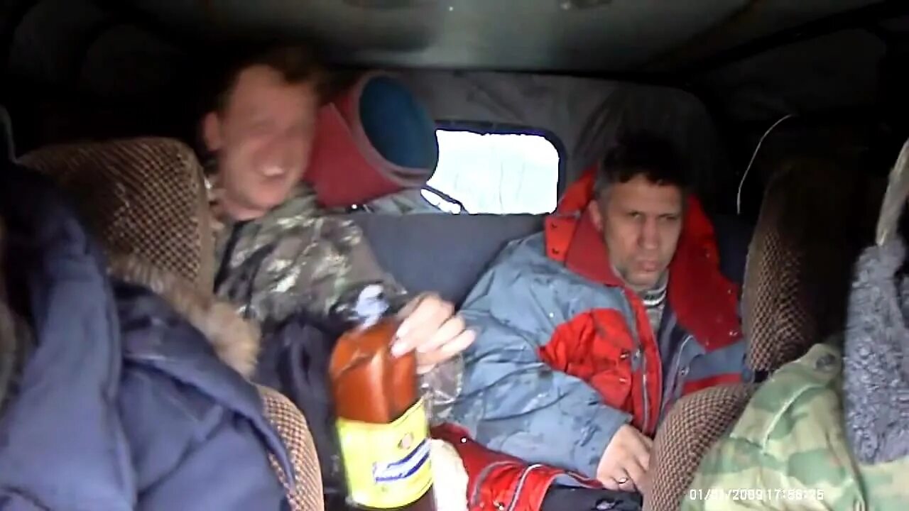 Ехал парень дальнею дорогой завернул. Ехал парень дальнею дорогой завернул. Авто для путешествий. Мужики в уазике с пивом. Тихий дон шолохова аксинья.