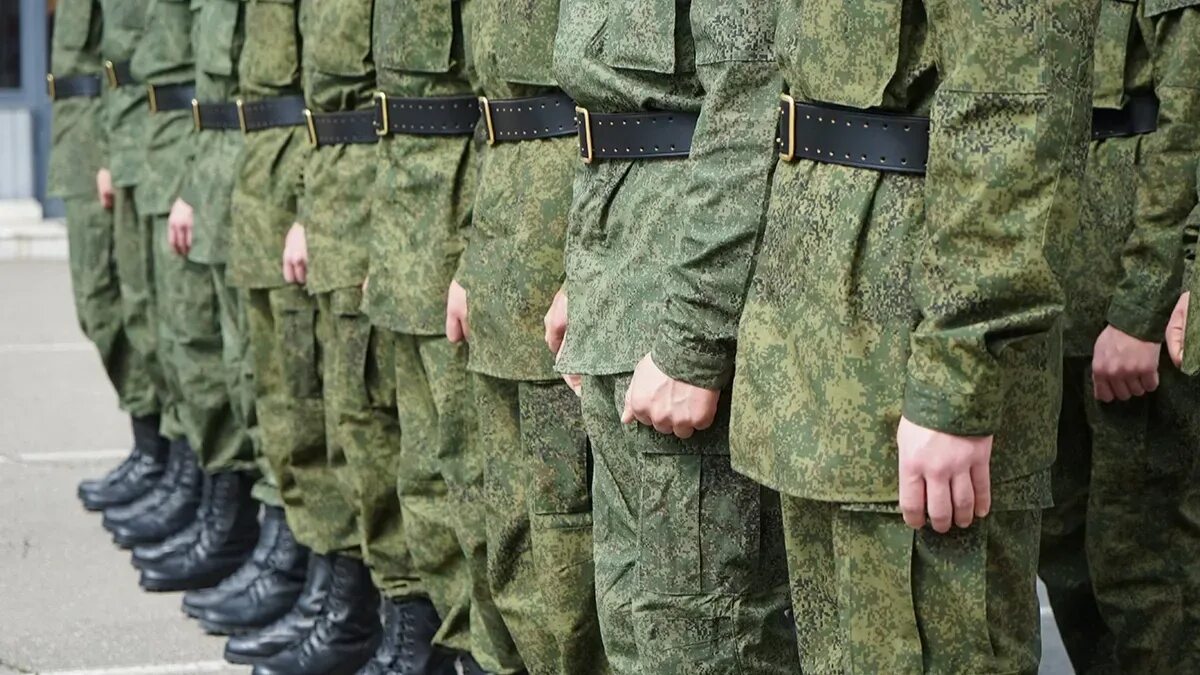 Осенний призыв 2023. Призыв в 2025 году. Призыв. Осенний призыв. Новобранец в военкомате.