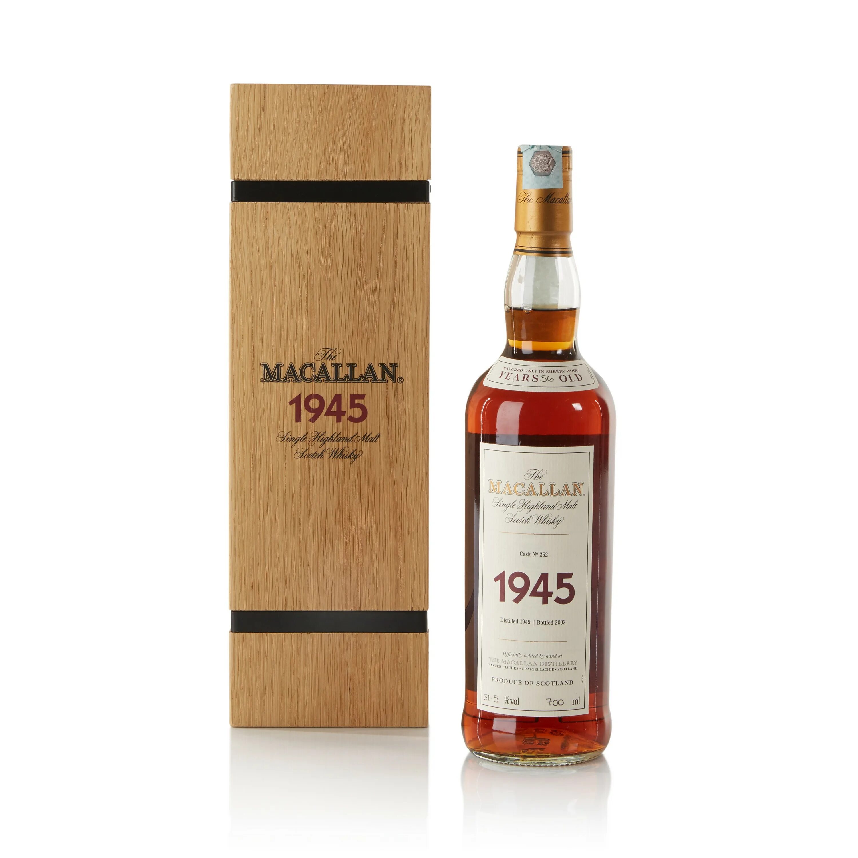 Макаллан сколько лет. Макаллан 25. macallan 18. виски macallan 18. макаллан 24.