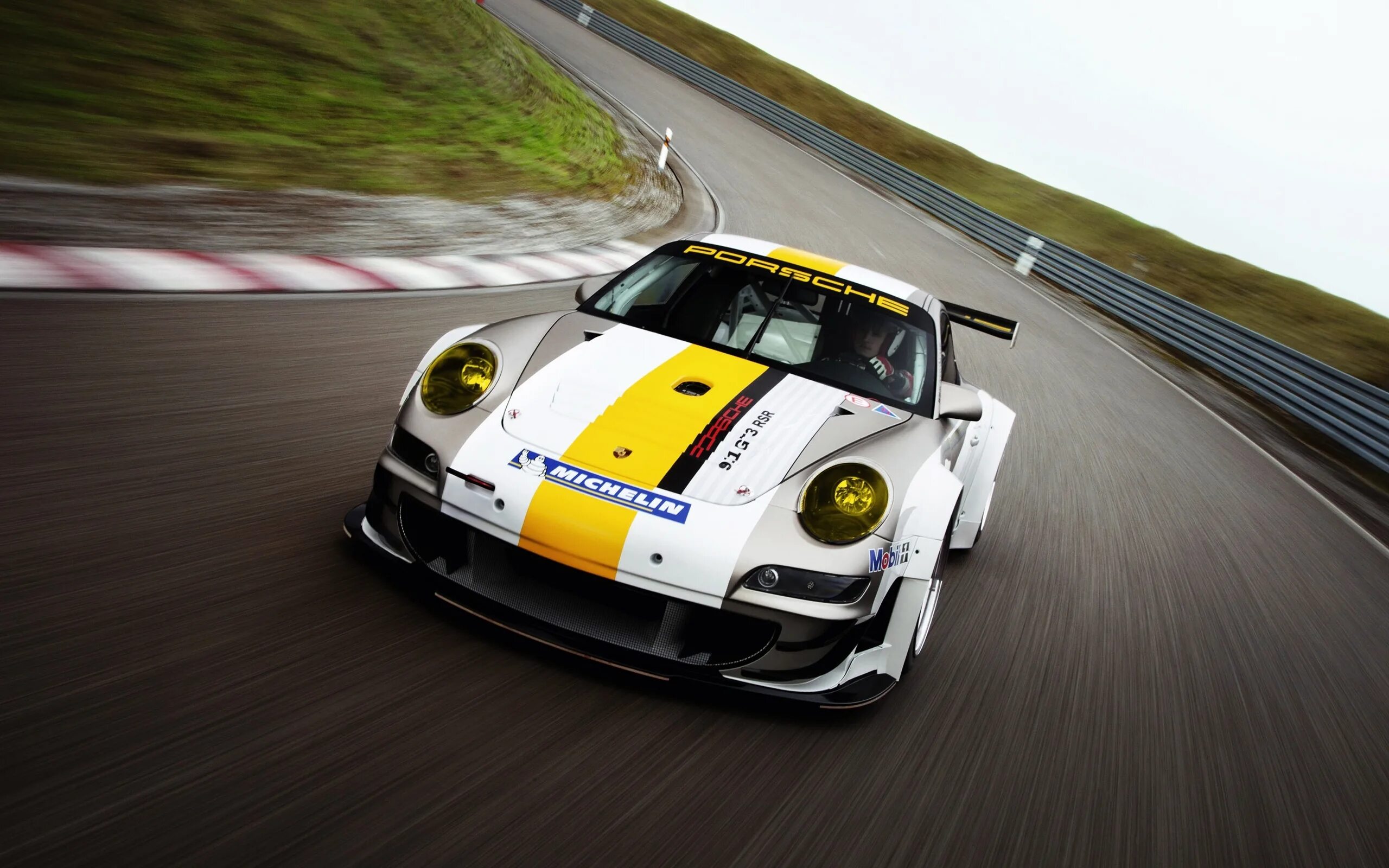 Машинки гонки. Nissan gtr ралли. Porsche 911 gt3 rsr 997. Гонки на машинах. Гонкий машина.