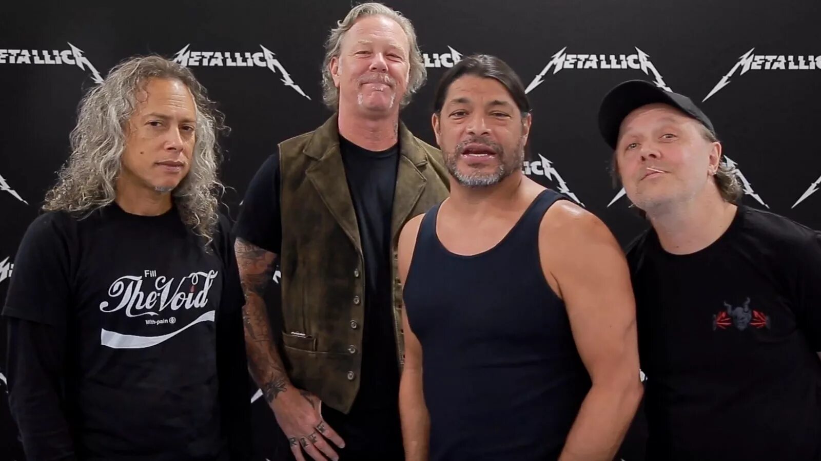 Группа Metallica 2020. Группа Metallica 2021. Хэтфилд металлика. Группа металлика сейчас. Офицеры в исполнении группы металлика