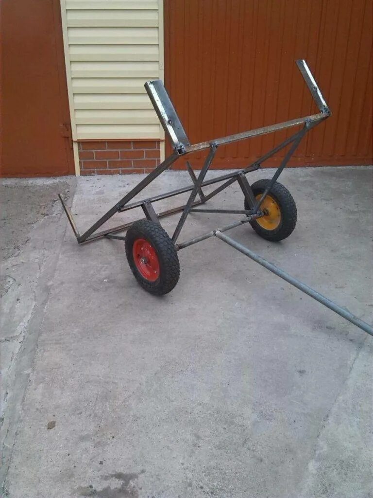 Как сделать телегу своими руками. Прицеп для лодки пвх из балки ваз. Как сделать телегу своими руками. Самодельная садовая тележка. Прицеп байгал 300.