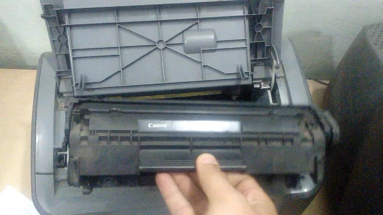 Принтер Canon LBP 2900. Термоголовка LBP 2900 Canon. Принтер Canon LBP 2900 застряла бумага. Зажевало бумагу принтер canon