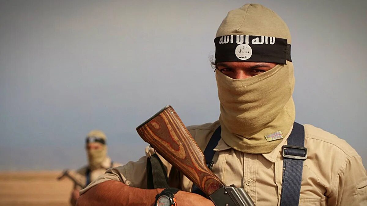 Террористы опубликовали видео от первого лица. Боевики Исламского государства. Араб террорист.