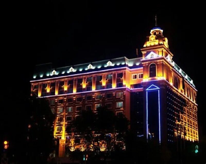 хэйхэ небоскребы. хэйхэ автобус. гостиница хуася хэйхэ. City center hotel 4 стамбул. хэйхэ гостиница восточные гавайи.