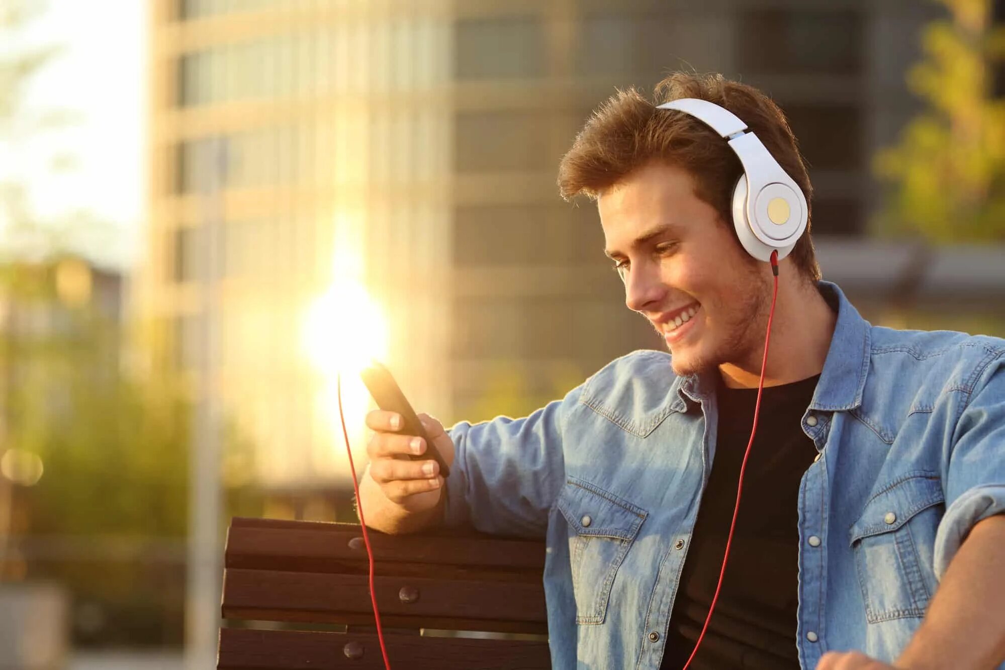 Listen to the radio use