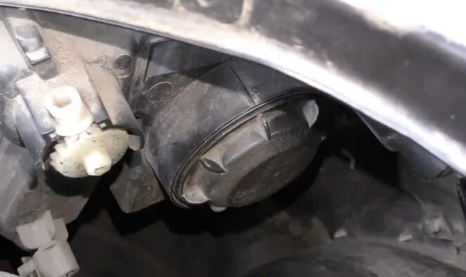 Замена ламп мокка. Замена ламп мокка. Лампа ближнего света опель мокка. Лампа ближнего света опель мокка 2014. Лампа ближнего света опель мокка.