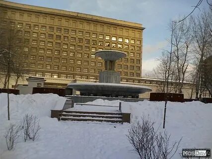 Девичьего поля 4
