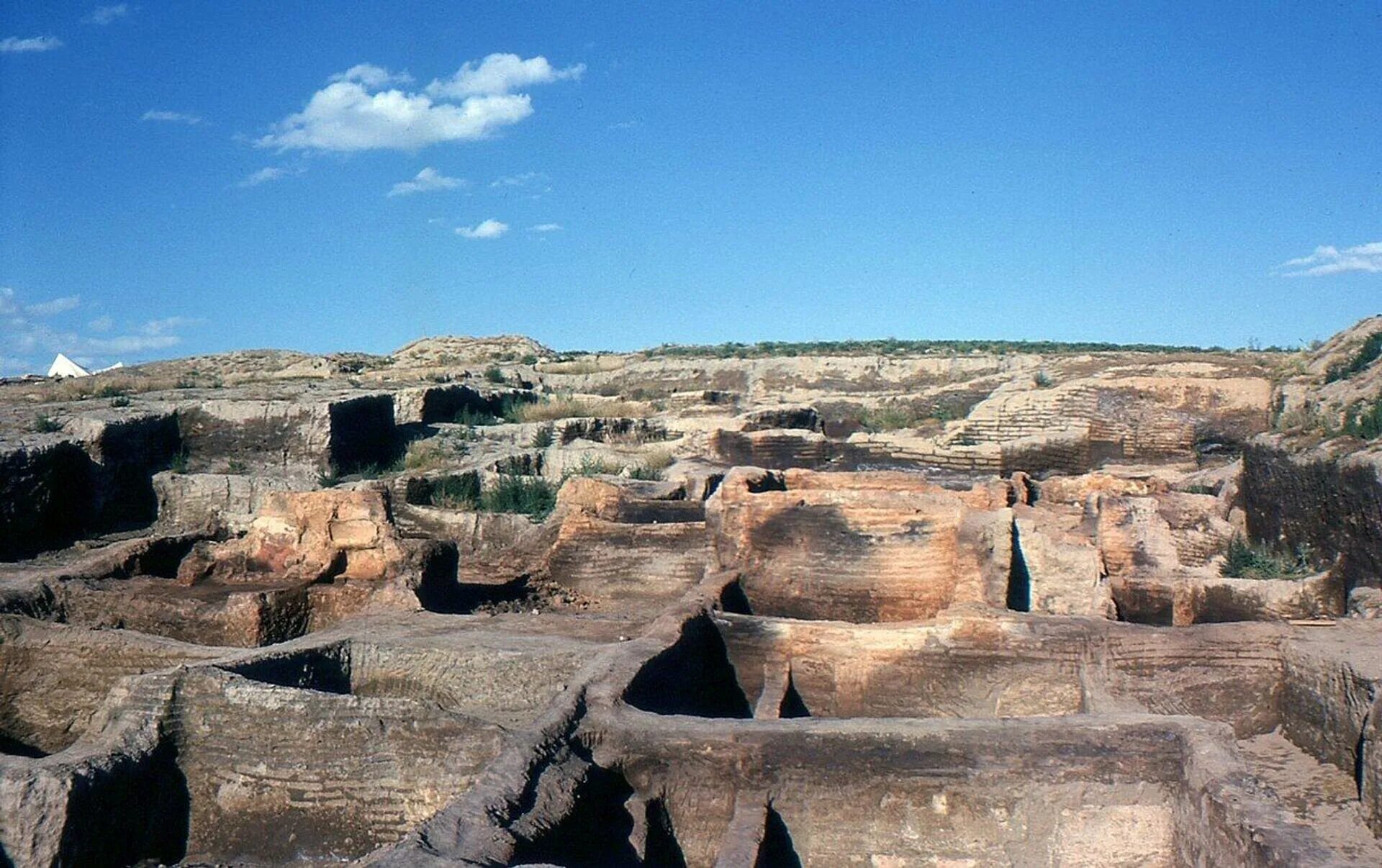 Шумерский город урук. Древние города впервые. Чатал хююк. Древние города впервые. Крепость иерихон.