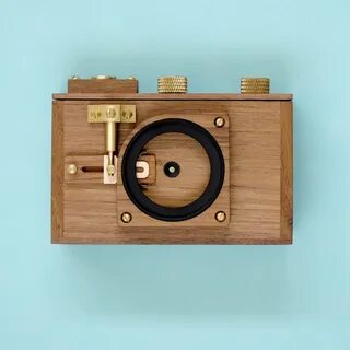Pin hole