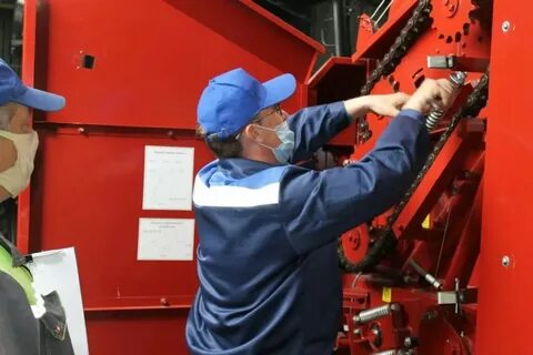 Слесарь ремонтник код по окз 2023
