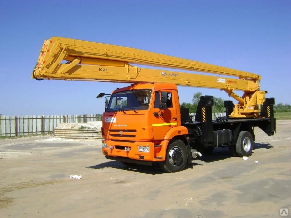 Автогидроподъемники шасси. 18э газон некст. Автовышка псс-131. Камаз 4308 автовышка. Автогидроподъемники шасси.