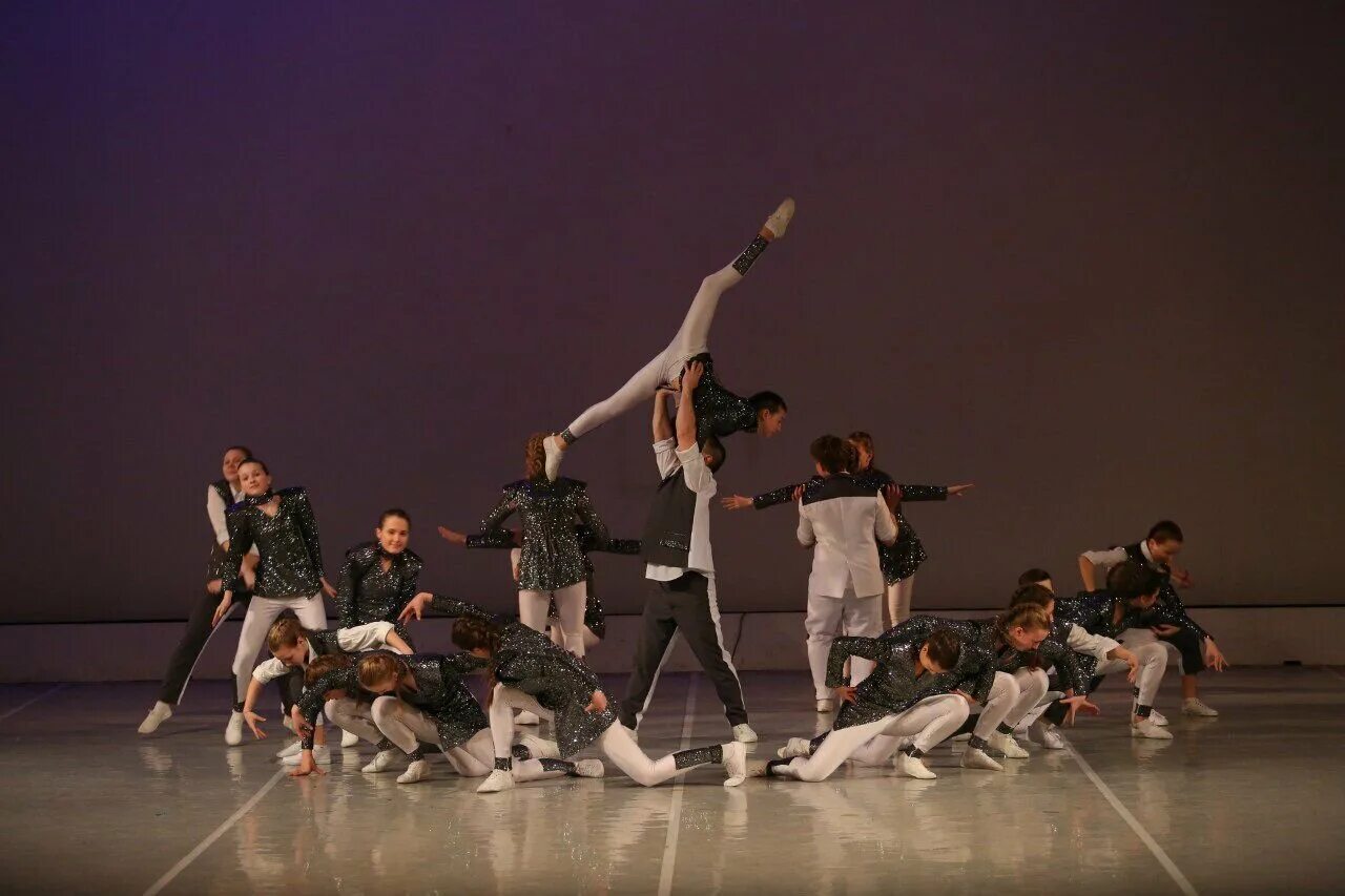 дансити танец. дк апрелевка. дансити танец. дансити апрелевка. танцы апрелевка.